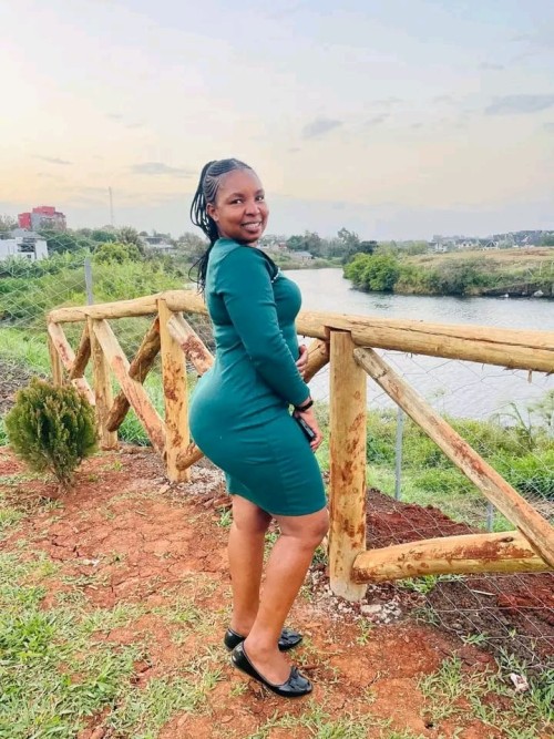 Ukiniangalia vizuri nakaa kukosa nini 😀😀