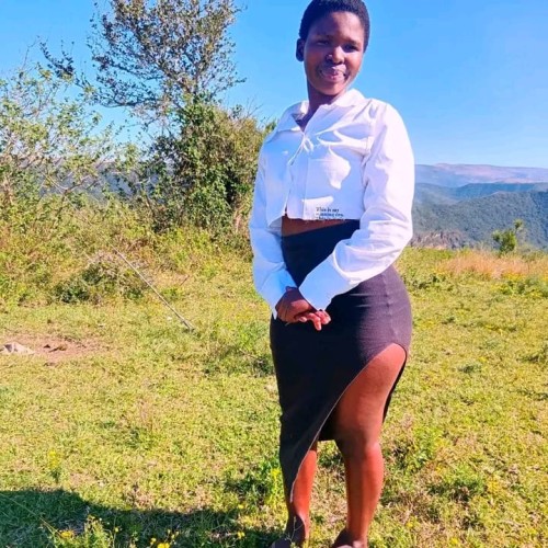 Unaeza Pata sai Kuna mtu Hana Bibi Na Mimi Niko hapa 😊♥️